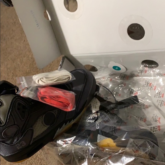Off White Jordan retro 5s main image 4